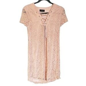 90s Lace short sleeve pink Shift Dress size 7lace up neckline